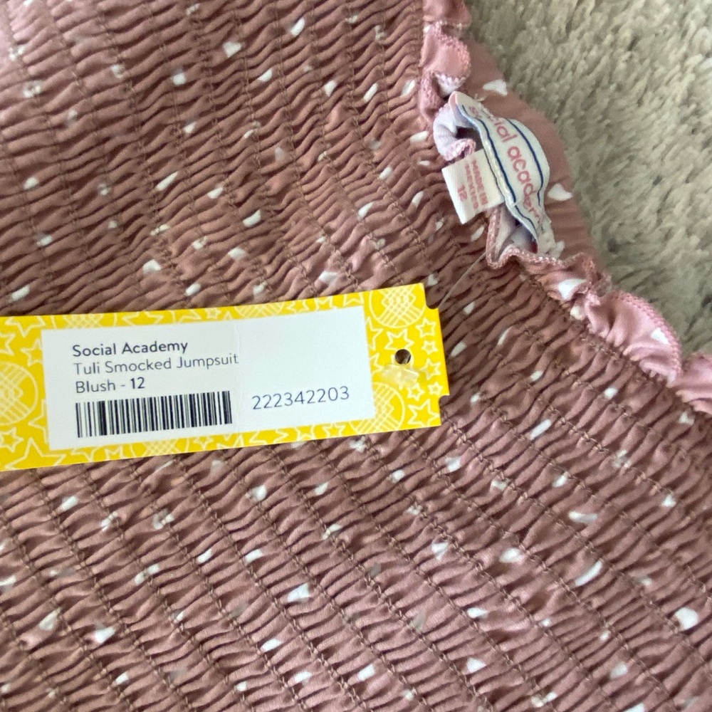 Girls brand new size 12 jumper